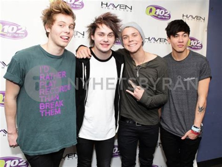 5 Seconds Of Summer Rock Out & Get Slimed At Kids’ Choice Awards