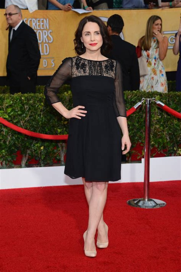 Alice Fraser Height, Weight, Net Worth, Age, Birthday, Wikipedia, Who, Instagram, Biography