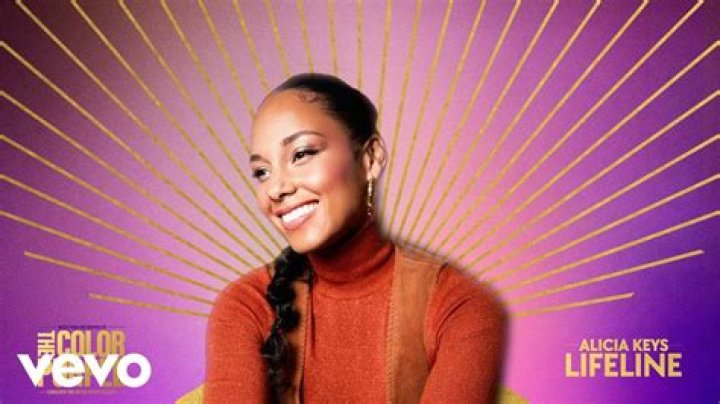 Alicia Keys’ Favorite Exfoliator Will Transform Your Skin & Create a Flawless Complexion