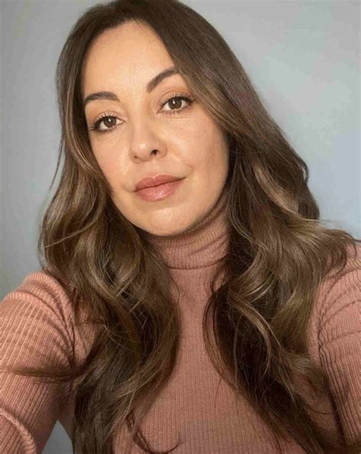 Alison Araya Height, Weight, Net Worth, Age, Wiki, Who, Instagram, Biography