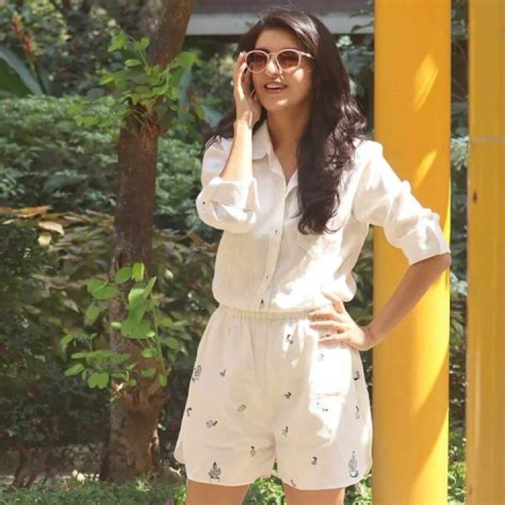 Amrita Mukherjee Height, Weight, Net Worth, Age, Birthday, Wikipedia, Who, Instagram, Biography