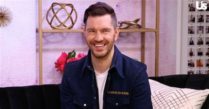 Andy Grammer Explains Daughter’s Name — And It Involves A Tour Bus – Hollywood Life