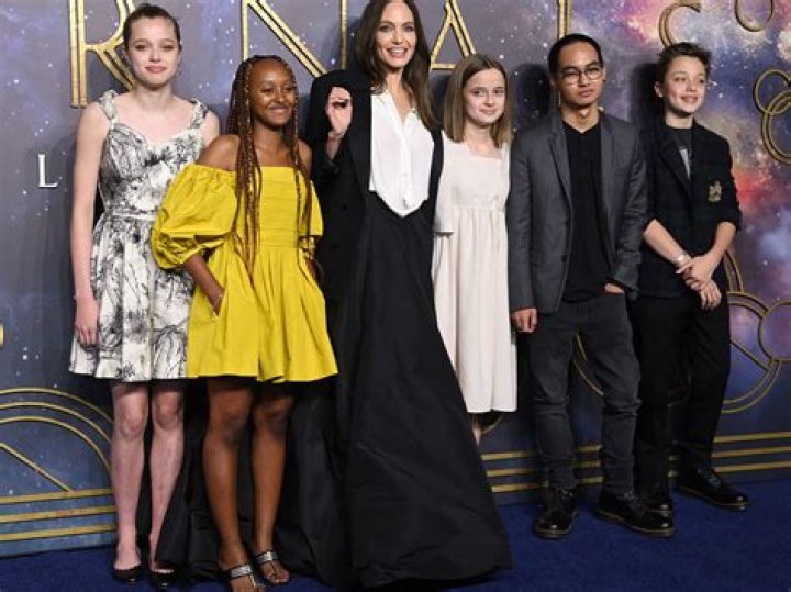 Angelina Jolie With Kids Vs. Brad Pitt With The Kids: Photos – Hollywood Life