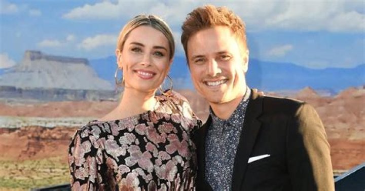 See ‘Love Island’ Host’s Ring – Hollywood Life