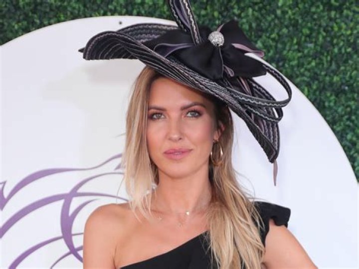 See Her Tribute For The 15-Year-Old – Hollywood Life