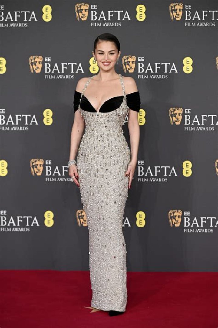 BAFTAs 2020 Red Carpet– PICS