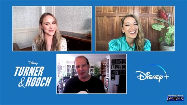 ‘Turner & Hooch’s Becca Tobin Teases A ‘Love Triangle’ Ahead & Gushes Over The Mini ‘Glee’ Reunion