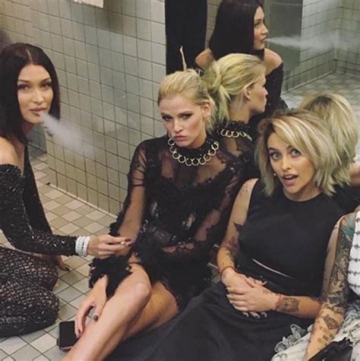 Bella Hadid, Dakota Johnson & More Light Up Cigarettes In Met Gala Bathroom — Pics