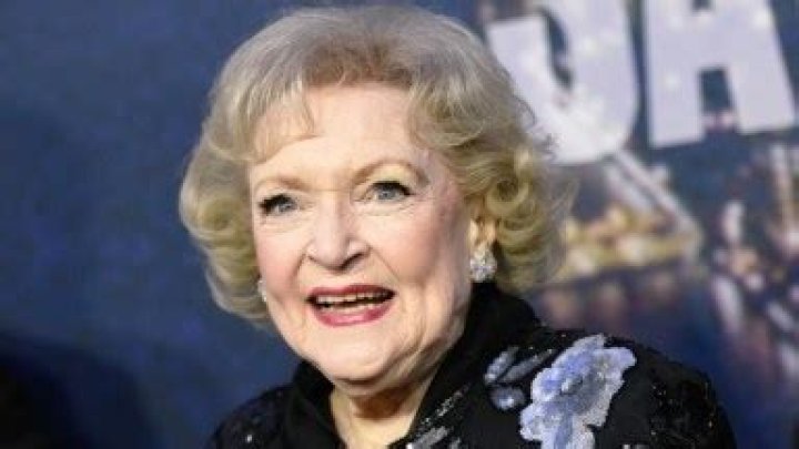 Betty White Death Hoax: Twitter Goes Wild Over New False Report About Actress Dying
