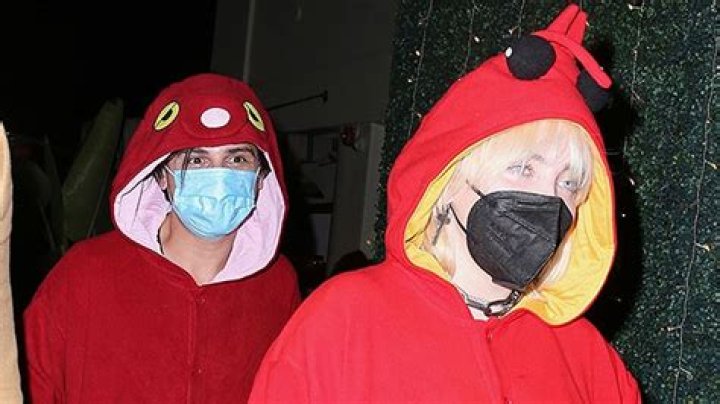 Billie Eilish & Matthew Tyler Vorce Inseparable At Doja Cat’s Party – Hollywood Life