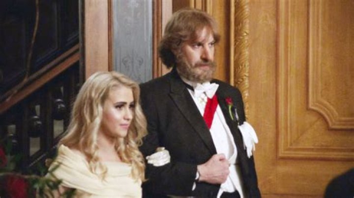 ‘Borat’ Actress Maria Bakalova Was ‘Scared Something May Happen’ In Hotel Room With Rudy Giuliani