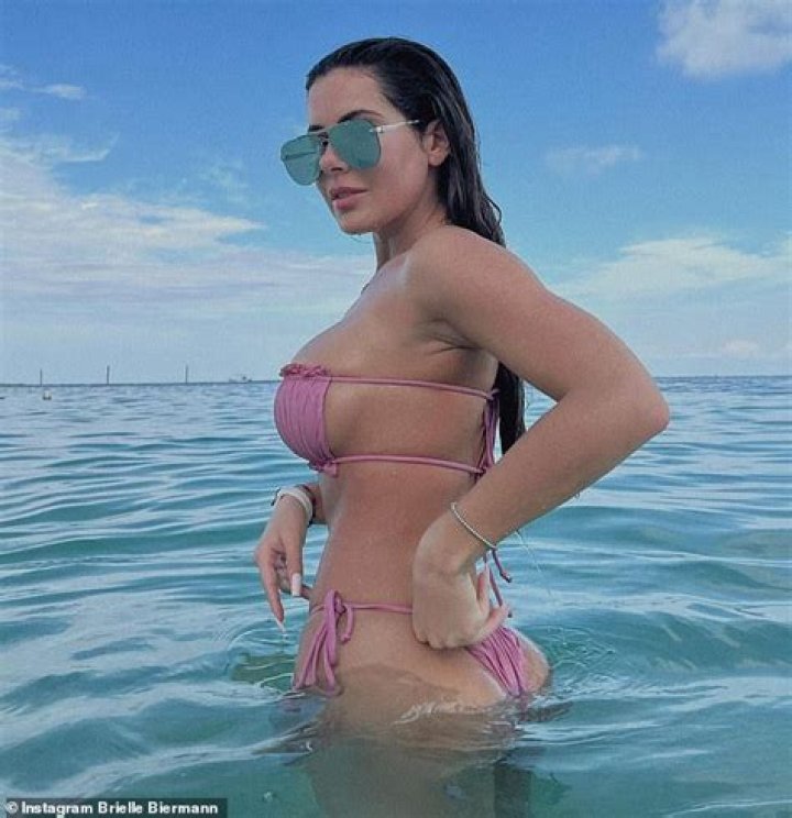 Their Sexiest Bikini Pics Ever – Hollywood Life