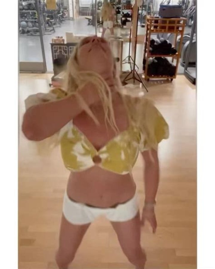 Britney Spears Dances On Instagram After Kevin Federline Drama: Video – Hollywood Life