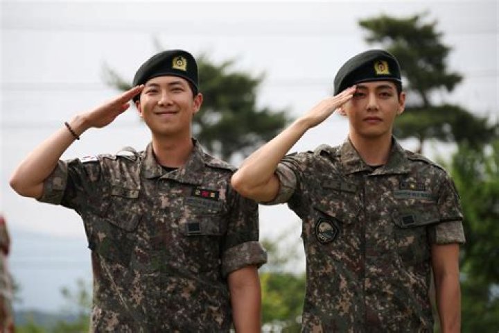 BTS’ J-Hope Debuts Buzz Cut, Reports for Mandatory Military Service – Hollywood Life