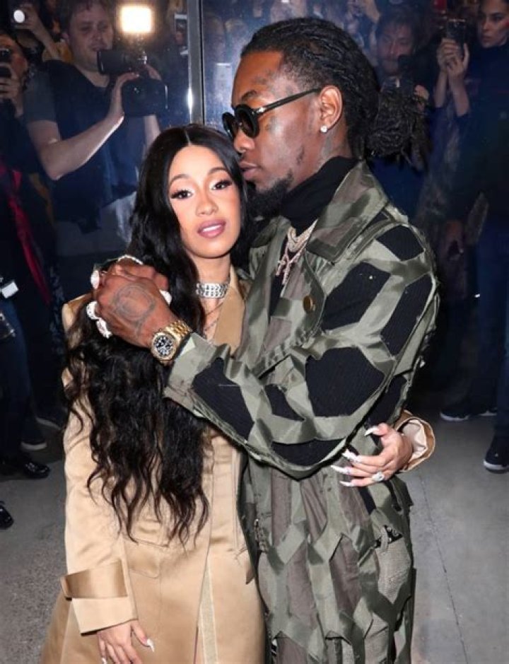 Cardi B & Offset’s Best PDA Pics – Hollywood Life
