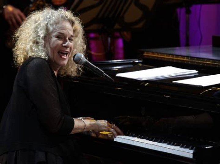 Carole King Celebrity Profile – Hollywood Life