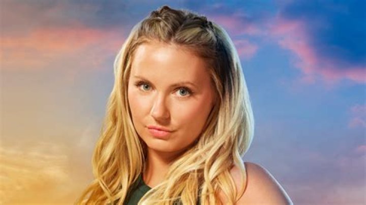 All Stars’ & Her Fear Of Heights – Hollywood Life