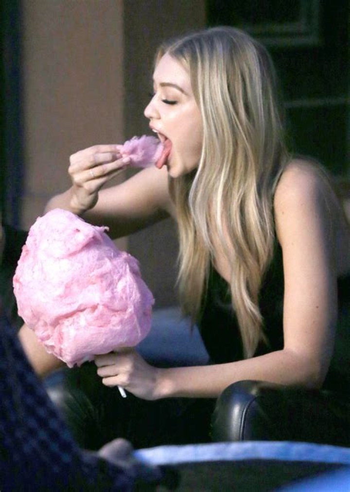 Photos of Kardashians & More With Sweets – Hollywood Life