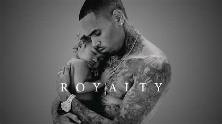 Chris Brown Tattoos Huge Picture Of Royalty On His Back — See Crazy Pic