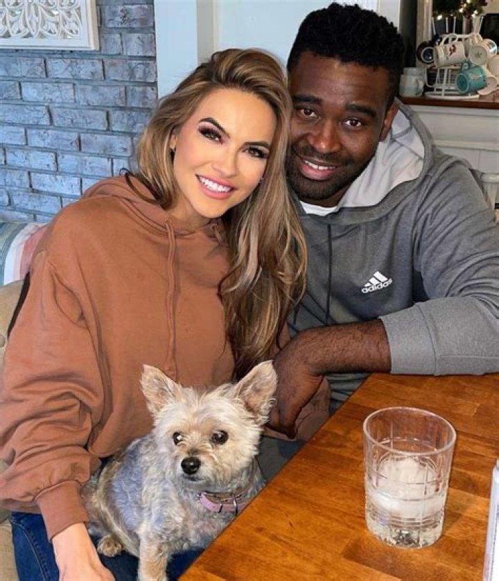 Chrishell Stause Dating ‘DWTS’ Pro Keo Motsepe 1 Year After Justin Hartley Split: See PDA Pics