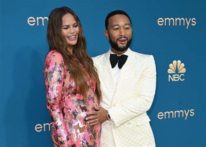 Chrissy Teigen Gets Love From Kim Kardashian & More Stars After Losing 3rd Child: ‘We Are Here For You’