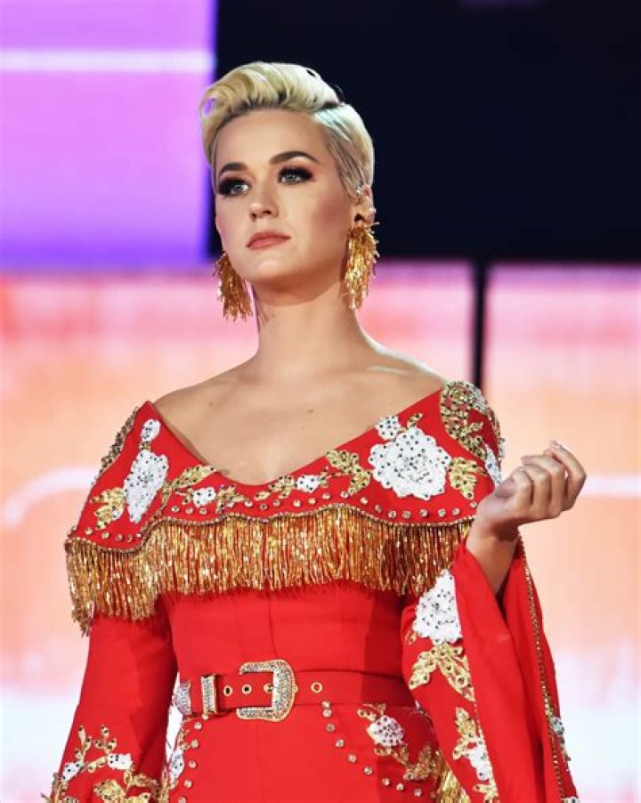 Chrissy Teigen Jokes About Accidentally Offending Katy Perry At Inauguration: ‘I Wanted To Die’