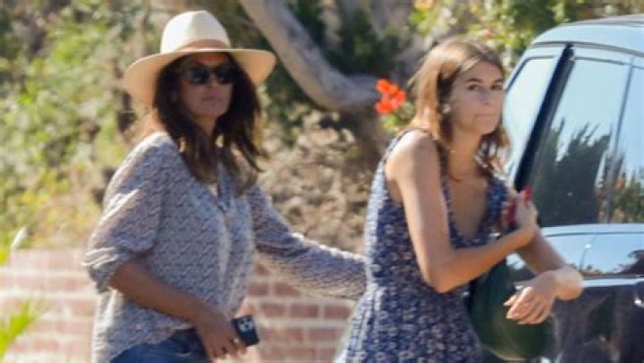 Cindy Crawford, 56, & Daughter Kaia Gerber, 20, Look Like Twins Pumping Gas: Photos