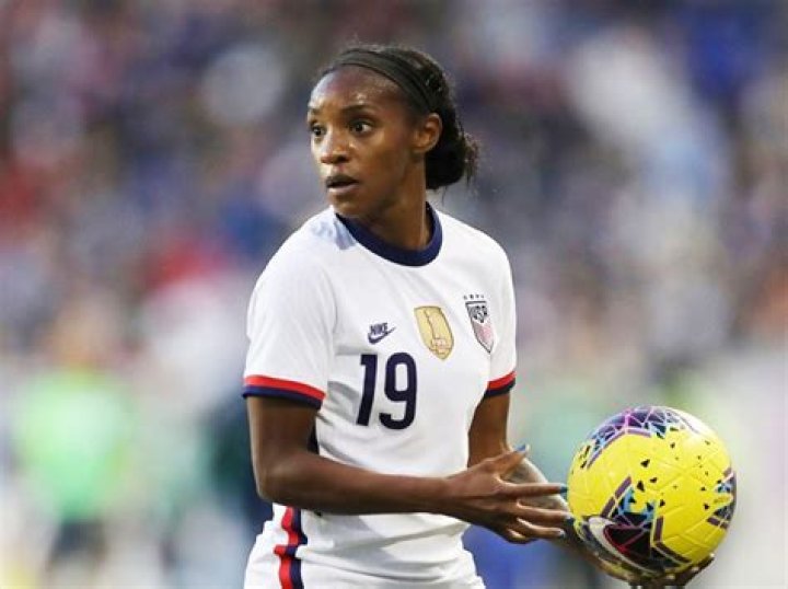 Crystal Dunn: See Photos Of The World Cup Champion