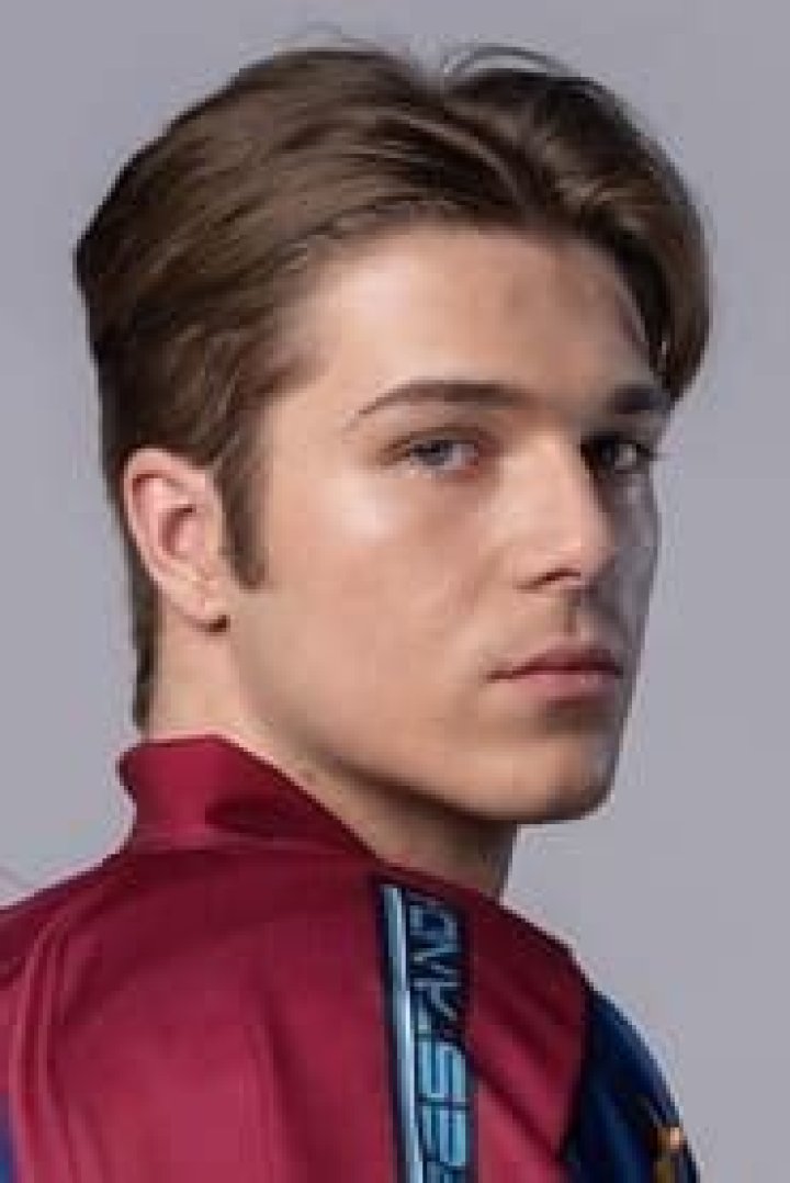 Actor Dakota Taylor Wiki, Girlfriend, Age, Height, Facts & Net worth