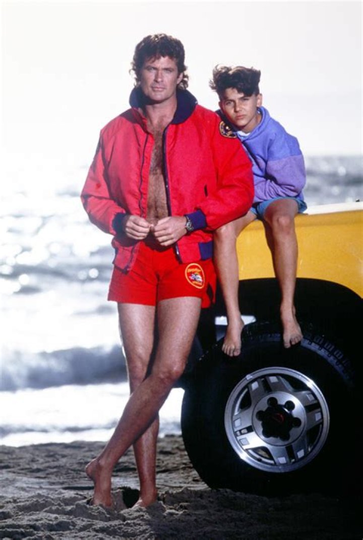 David Hasselhoff’s TV Son Unrecognizable At Baywatch Reunion: Photos – Hollywood Life