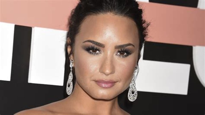 Demi Lovato Shares Shockingly Thin Photo From Her On-Going Struggle With Eating Disorder