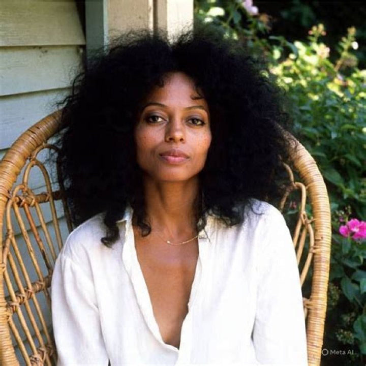 Diana Ross News, Videos, Photos & More – Hollywood Life