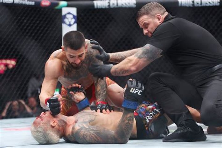 
Does Paddy Pimblett Have A Sister? UFC Fighter Family & Siblings Details Here 