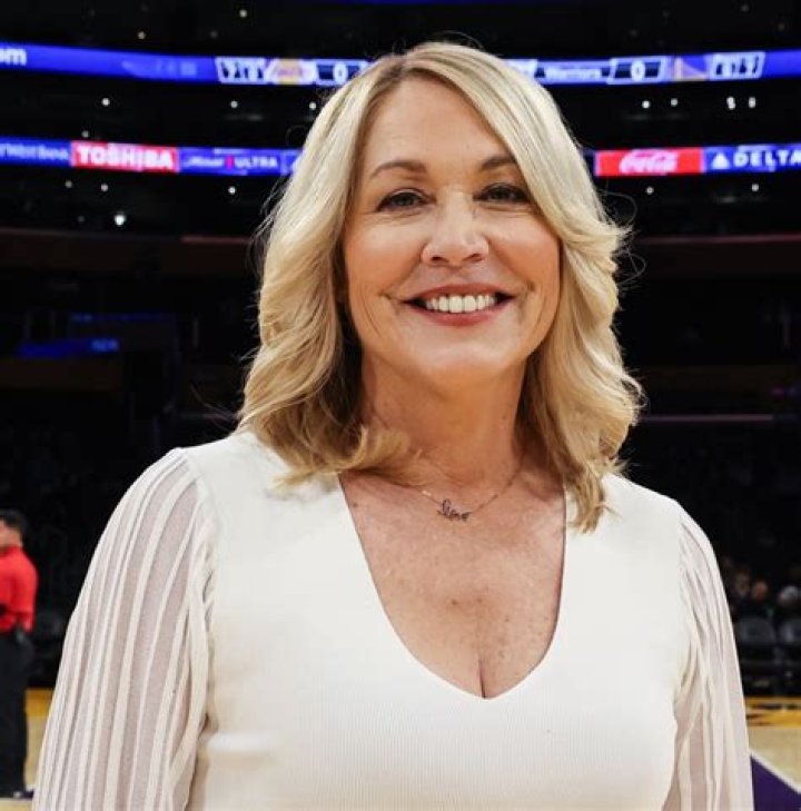 Doris Burke Celebrity Profile – Hollywood Life