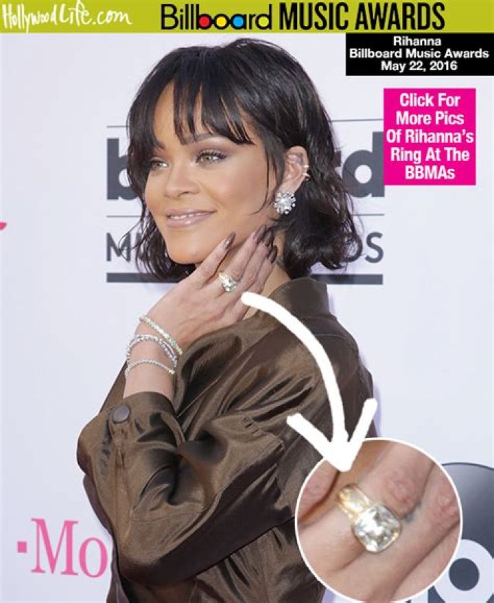 Rihanna & Drake Engaged? She Flaunts Huge Diamond Ring At BBMAs — See Pics