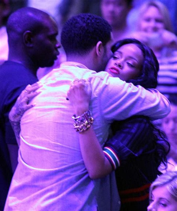 Drake Singing About Rihanna ‘U With Me’ — ‘Views’ Album Tracks – Hollywood Life