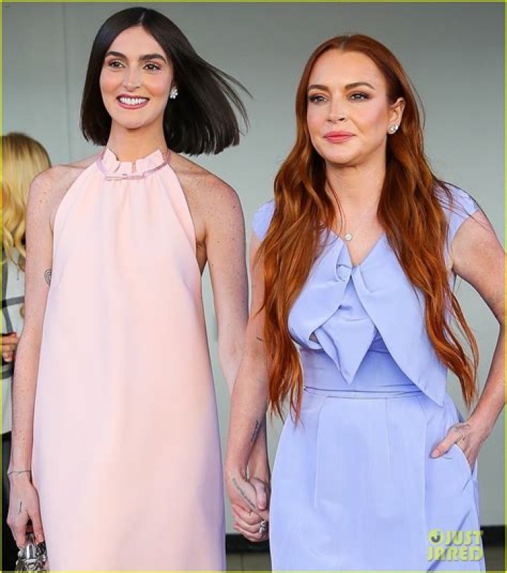 Take Drew Barrymore's Advice, Lindsay Lohan. You CAN Save Yourself!