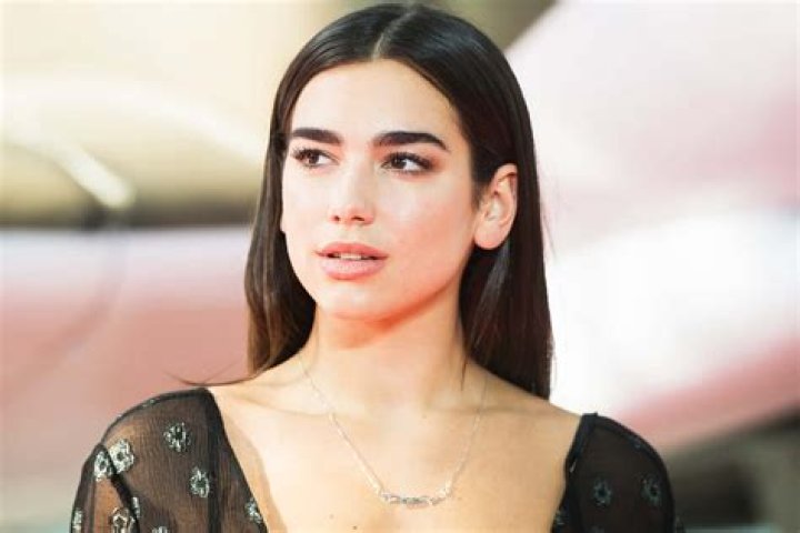 Dua Lipa — Photos of the Singer – Hollywood Life
