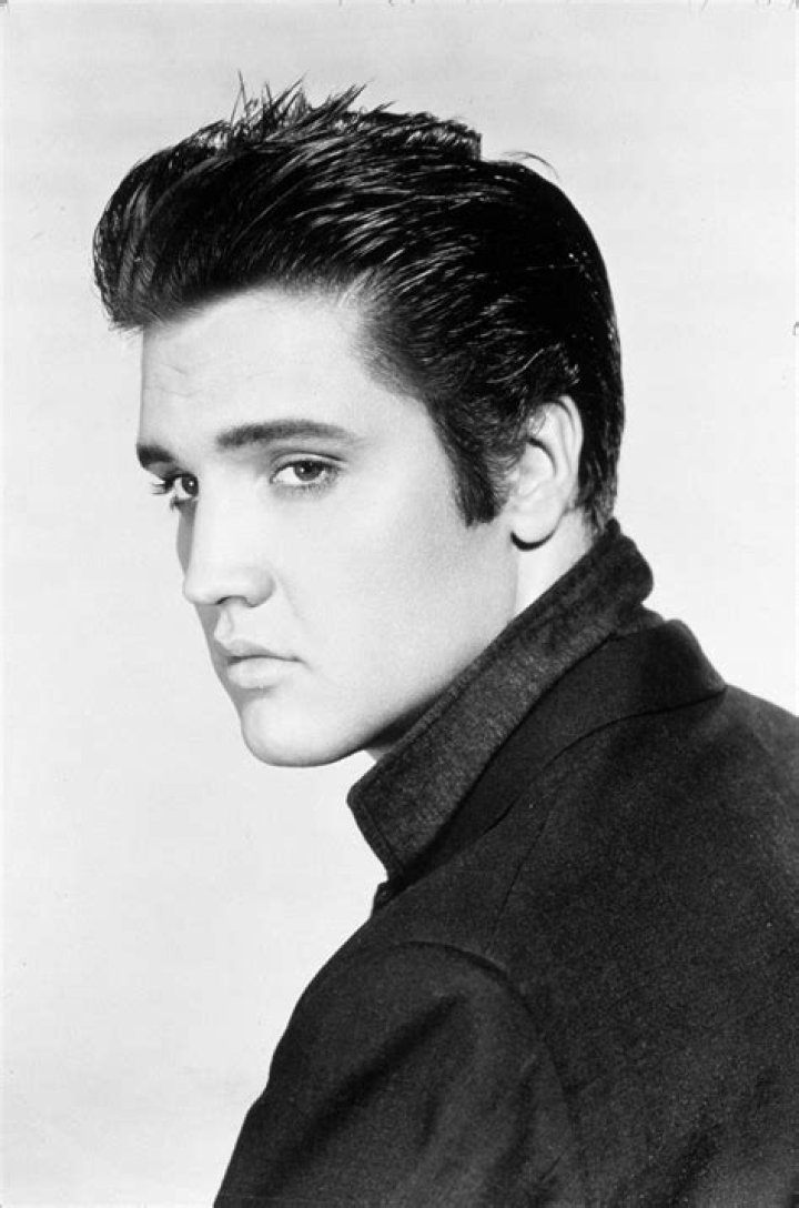 Elvis Presley Bio – Hollywood Life