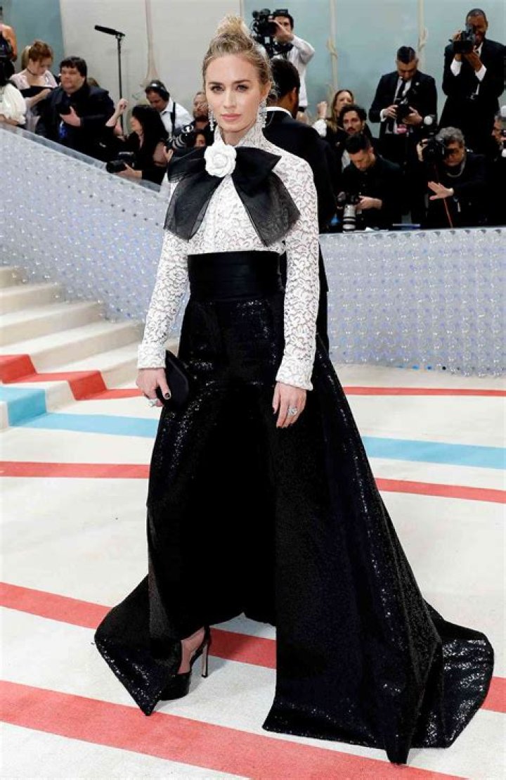 Emily Blunt’s Met Gala 2023 Dress: Photo – Hollywood Life