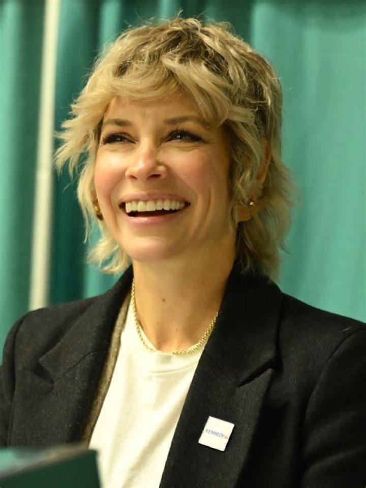 Evangeline Lilly — PICS