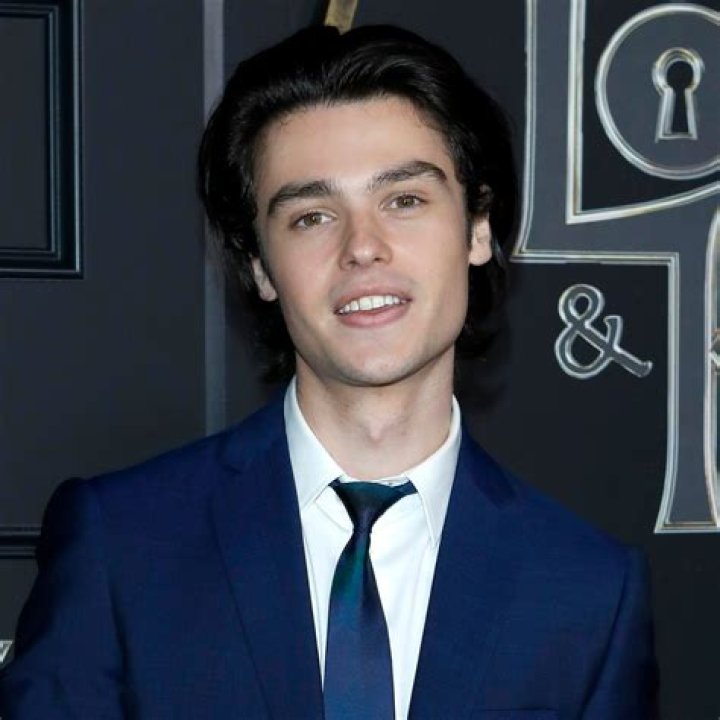 Felix Mallard Net Worth