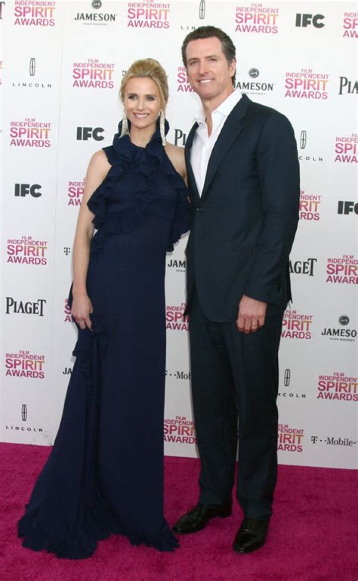 Gavin Newsom Height, Weight, Net Worth, Age, Birthday, Wikipedia, Who, Instagram, Biography