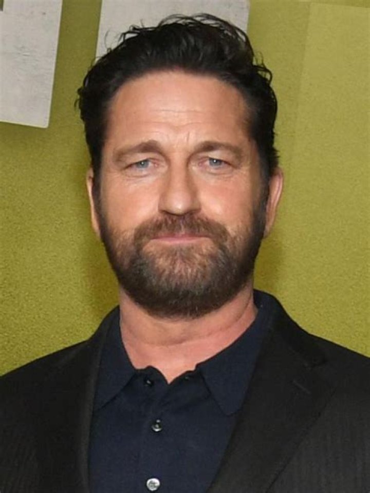 Gerard Butler Celebrity Profile – Hollywood Life