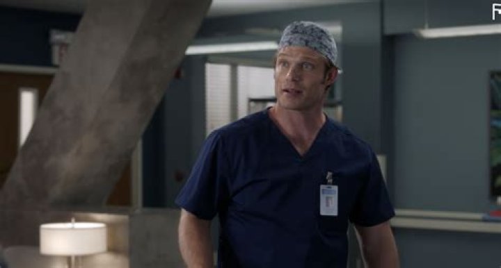 Link Admits He Had A ‘Huge Crush’ On Jo — Recap – Hollywood Life