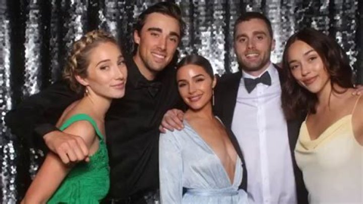 Gus Culpo Archives - Celebrities: Wiki, Age, Height, Net Worth, Relationship