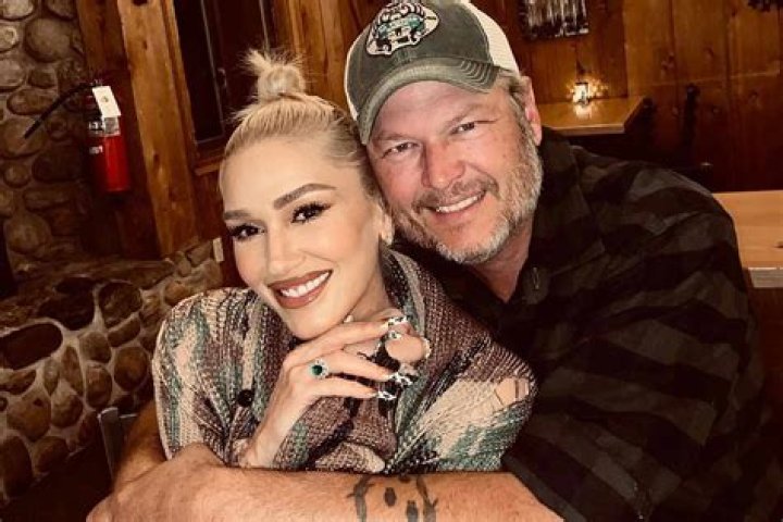 Gwen Stefani Gets ‘Angry’ With Blake Shelton Over Twitter Post – Hollywood Life