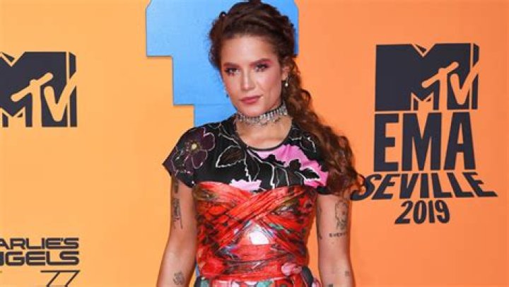 Halsey Slays In Mini Dress & Gives Energetic Performance Of ‘Graveyard’ At MTV EMAs