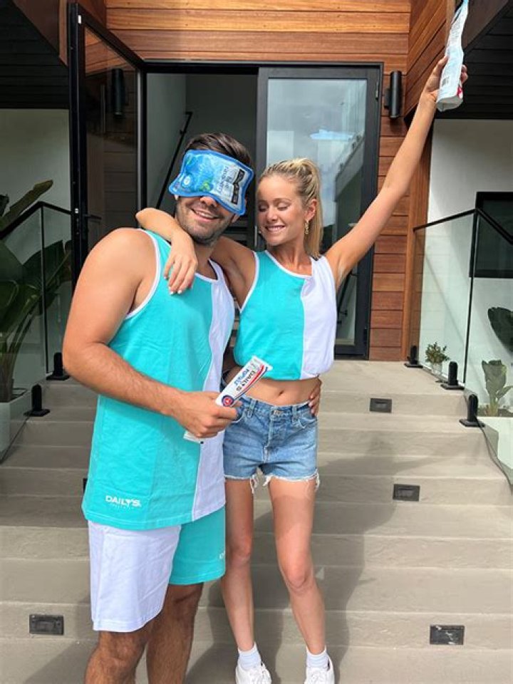 Hannah Godwin & Dylan Barbour Give Wedding Plans Update After Delay – Hollywood Life