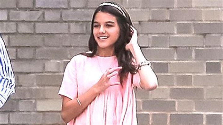 Photos Of Her Stylish Looks – Hollywood Life